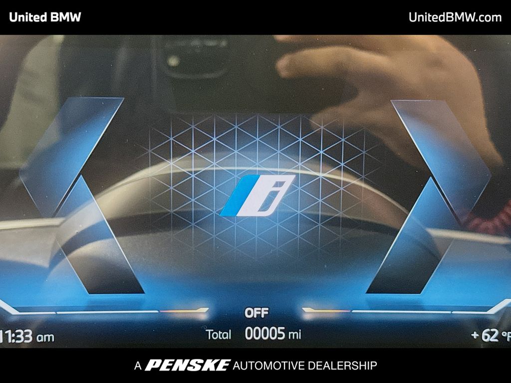 Thumbnail: 2026 BMW i4 - 7