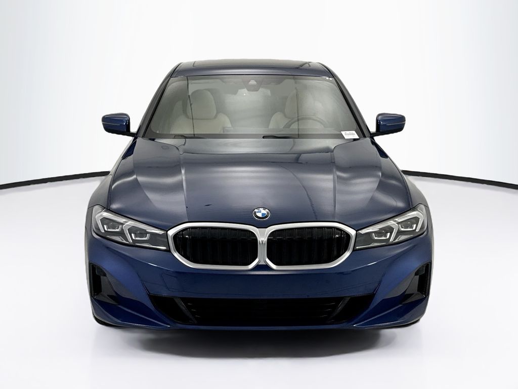 Thumbnail: 2023 BMW 3 Series - 2