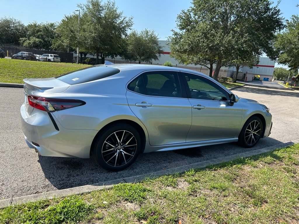 2024 Toyota Camry SE 5