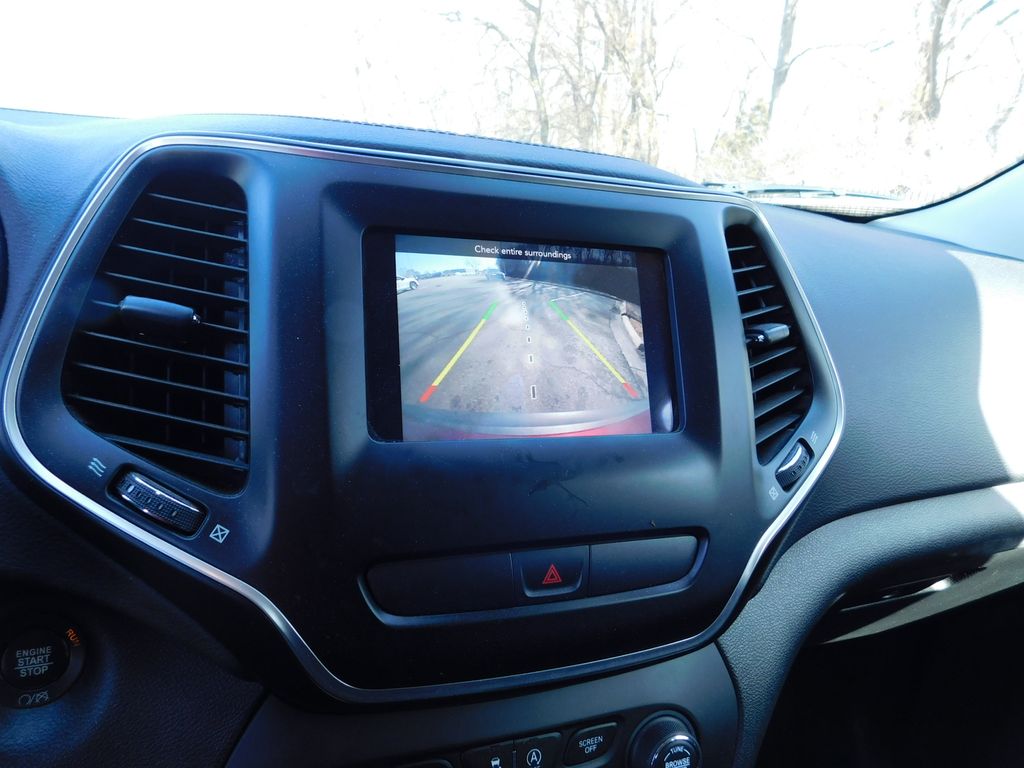 2019 Jeep Cherokee Latitude 5