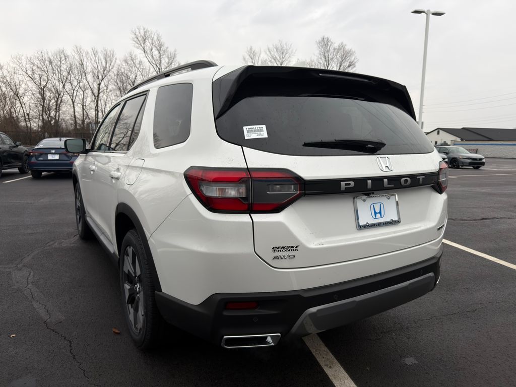 Thumbnail: 2026 Honda Pilot - 3