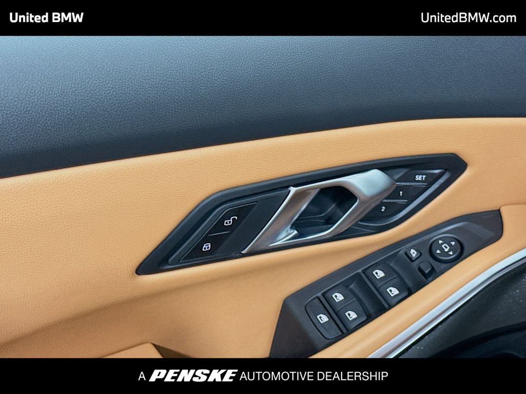 Thumbnail: 2026 BMW 3 Series - 3