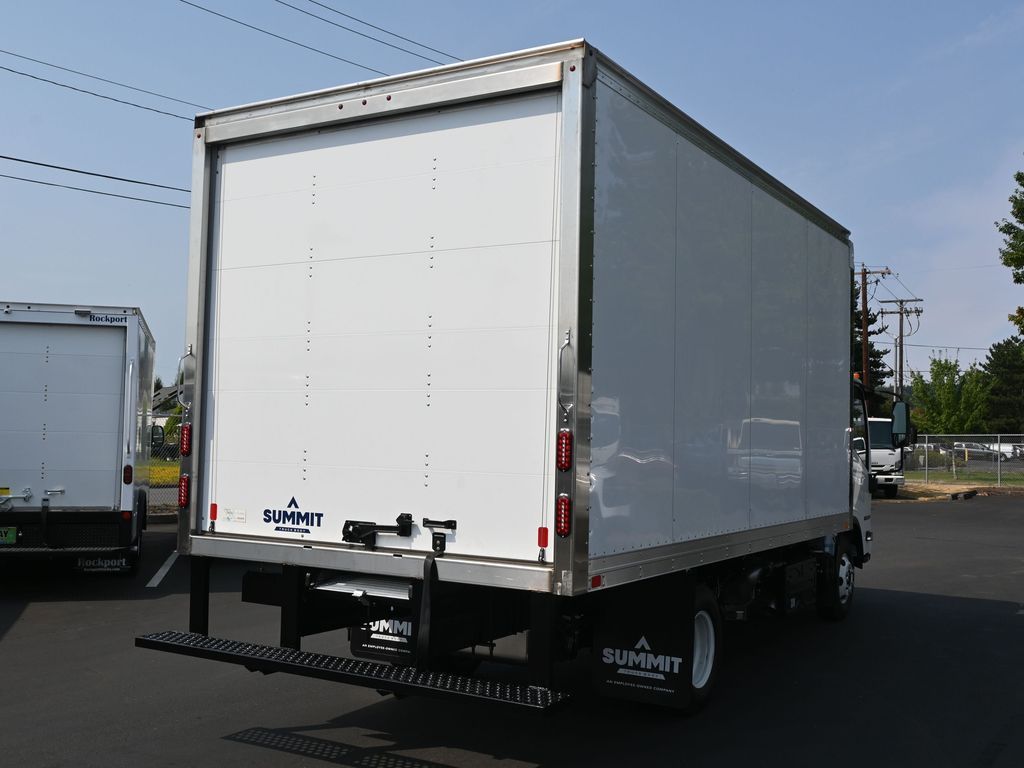 2024 Isuzu NPR HD 