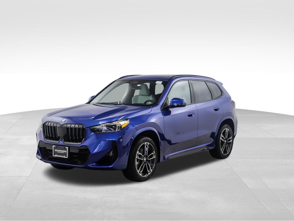 Thumbnail: 2026 BMW X1 - 1