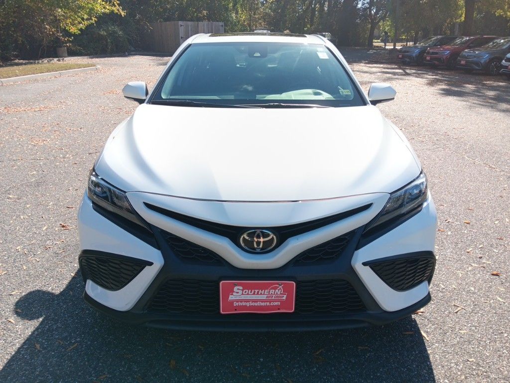 2022 Toyota Camry  8