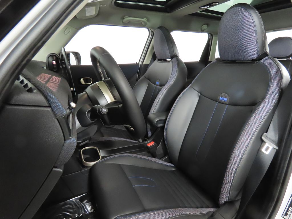 Thumbnail: 2025 MINI Cooper - 27