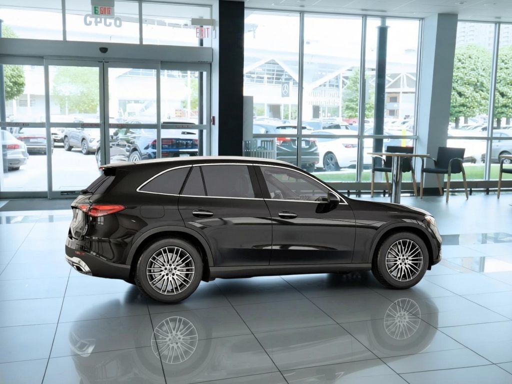 Thumbnail: 2026 Mercedes-Benz GLC - 17