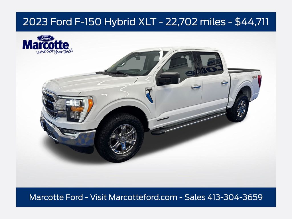 Oxford White 2023 Ford F-150 XLT SuperCrew 4WD Pickup Truck Four-Wheel Drive Automatic