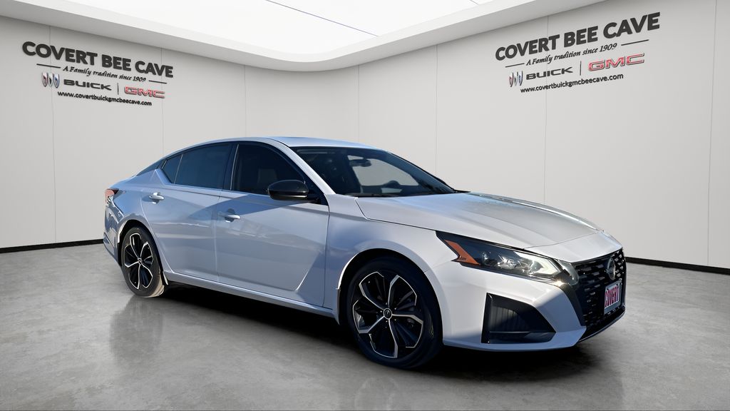 Used Car 2023 Nissan Altima  2.5 Sr For Sale Under $25,000 In Austin, Texas