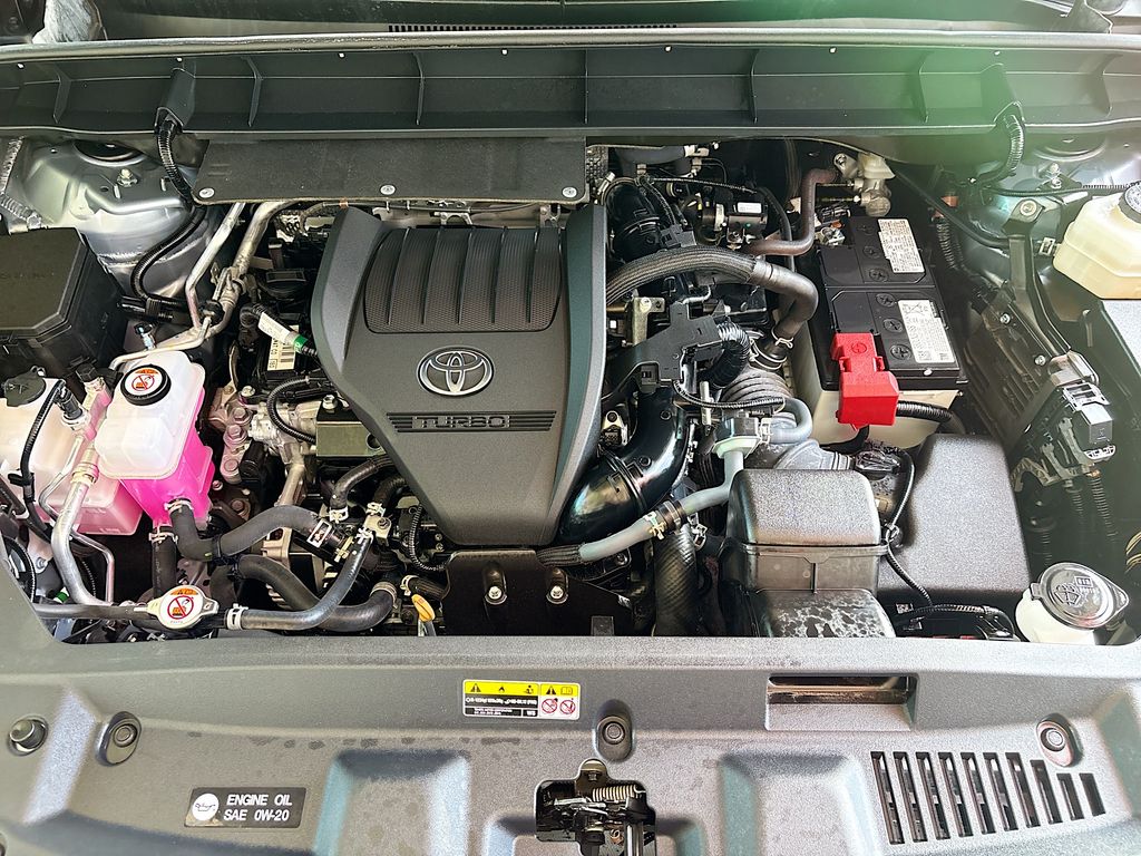 Thumbnail: 2024 Toyota Highlander - 30
