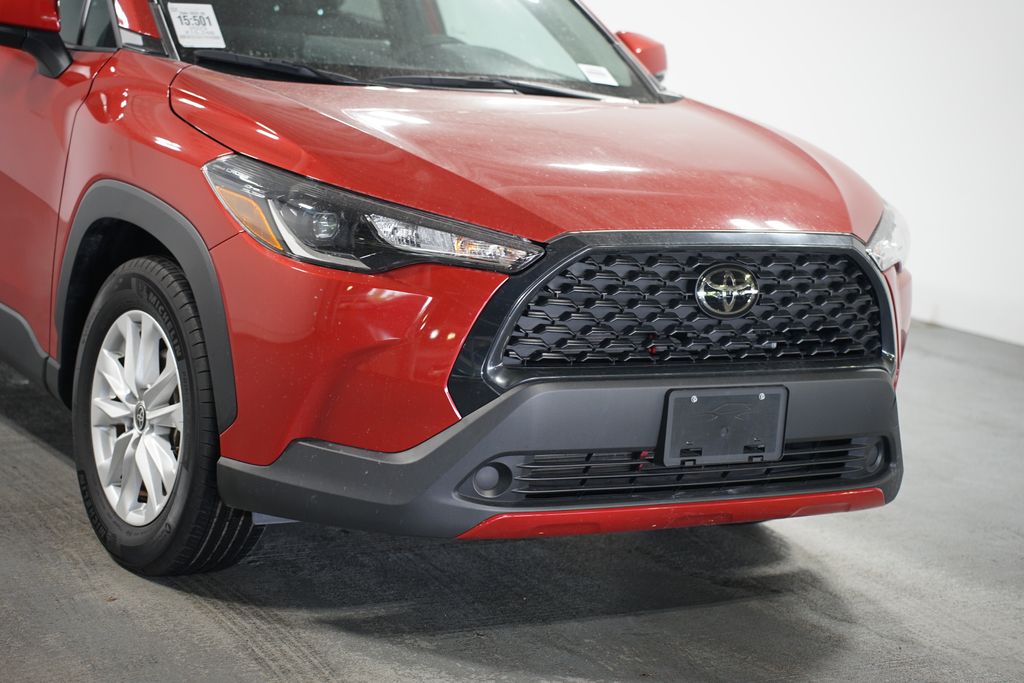 Thumbnail: 2023 Toyota Corolla Cross - 4