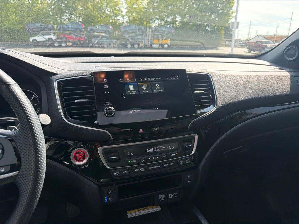 Thumbnail: 2023 Honda Passport - 15