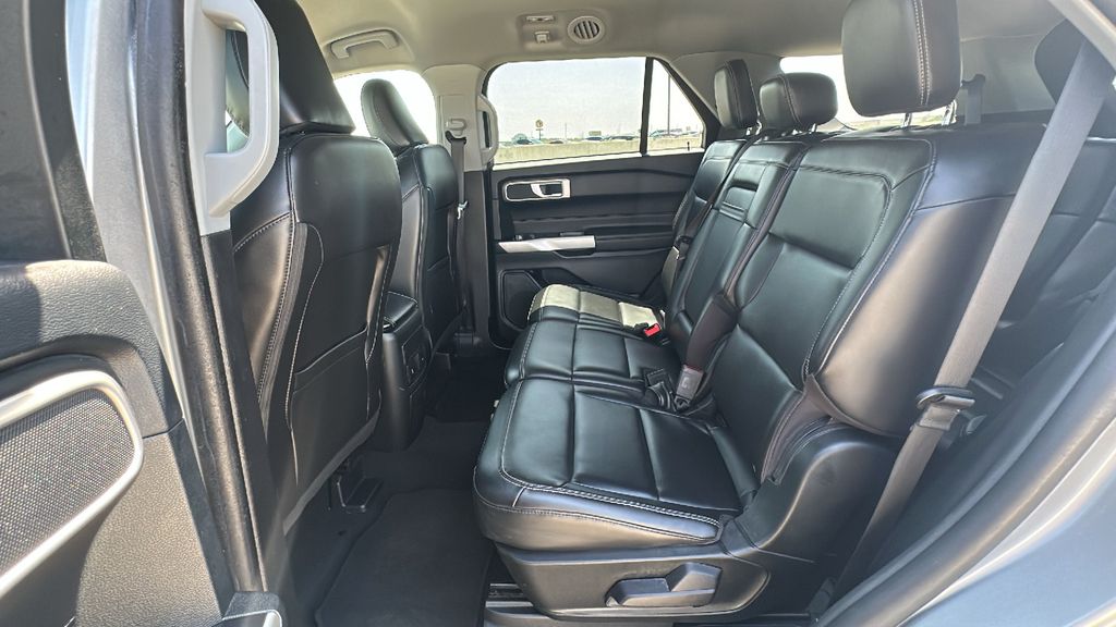 2023 Ford Explorer XLT Silver at DeMontrond Ford