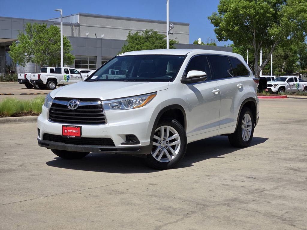 White 2014 Toyota Highlander LE SUV / Crossover Front-Wheel Drive 6-Speed Automatic Overdrive