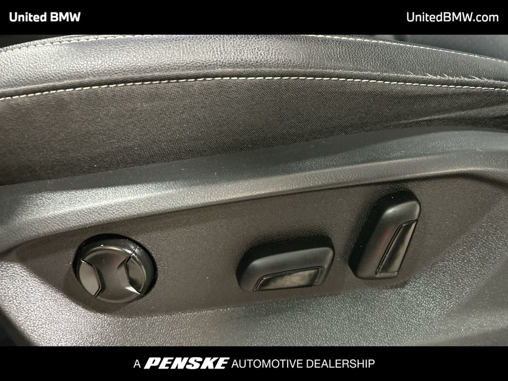 Thumbnail: 2021 Volkswagen Atlas - 12