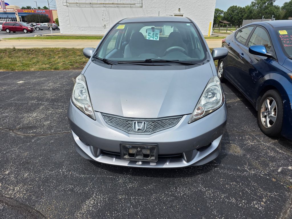 Silver 2009 Honda Fit Hatchback Front-Wheel Drive 5-Speed Automatic