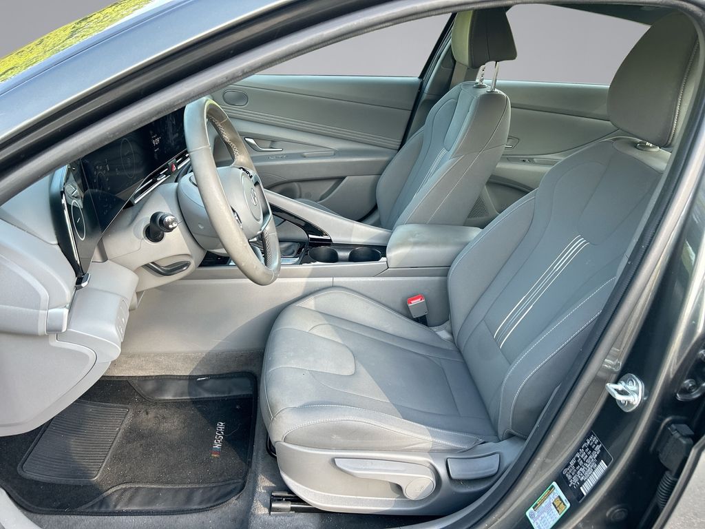 Thumbnail: 2024 Hyundai Elantra - 11