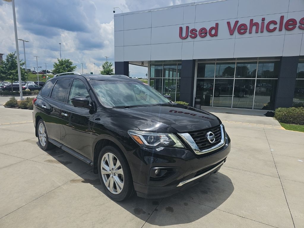 2018 Nissan Pathfinder SL