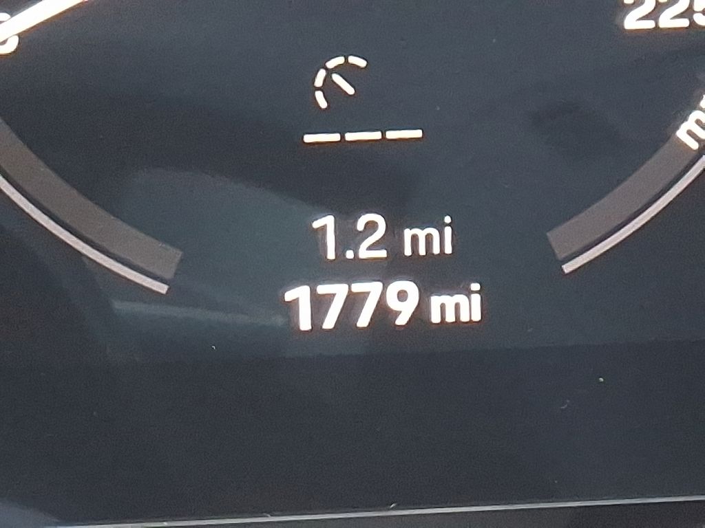 Thumbnail: 2024 Porsche 911 - 22