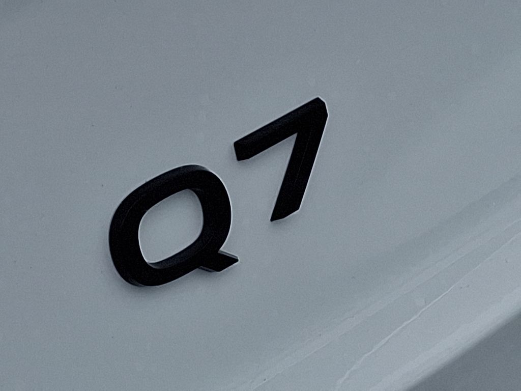 Thumbnail: 2026 Audi Q7 - 22