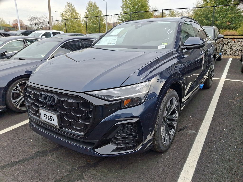 2025 Audi Q8  -
                Vienna, VA