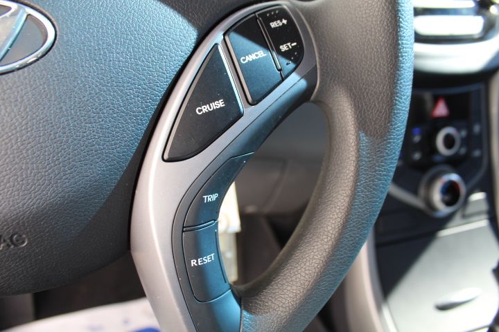 Used Car 2016 Hyundai Elantra  Se For Sale Under $10,000 In Georgetown, Texas