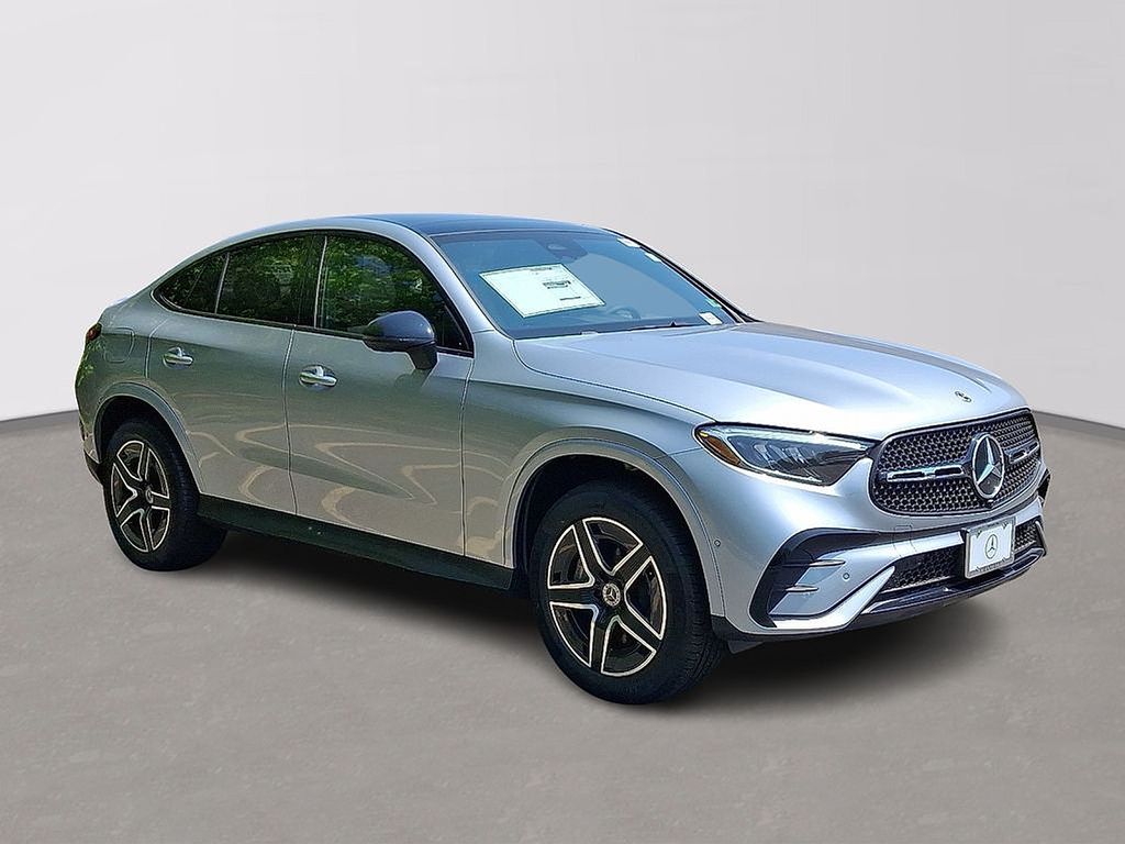 Thumbnail: 2025 Mercedes-Benz GLC - 2