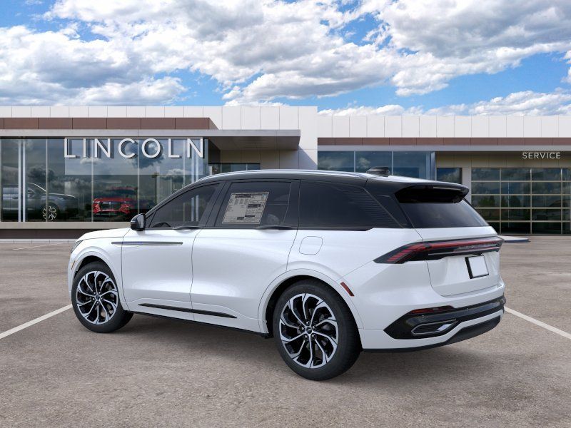 New 2026 White Platinum Metallic Tri-Coat Lincoln Reserve image 4
