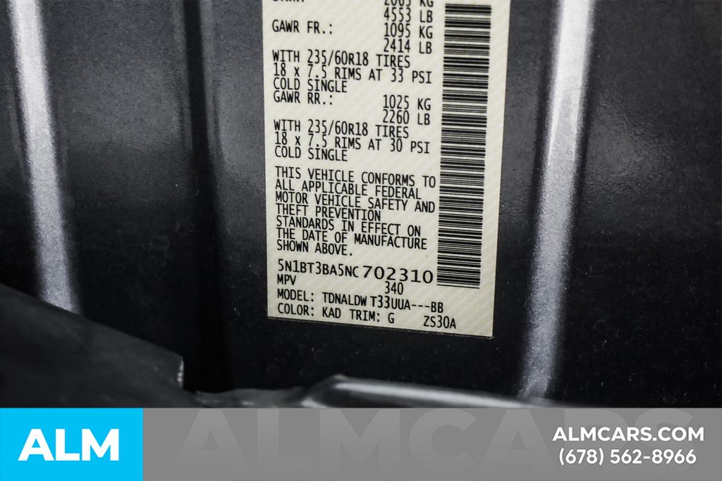 Used 2022 Gray Nissan SV image 57