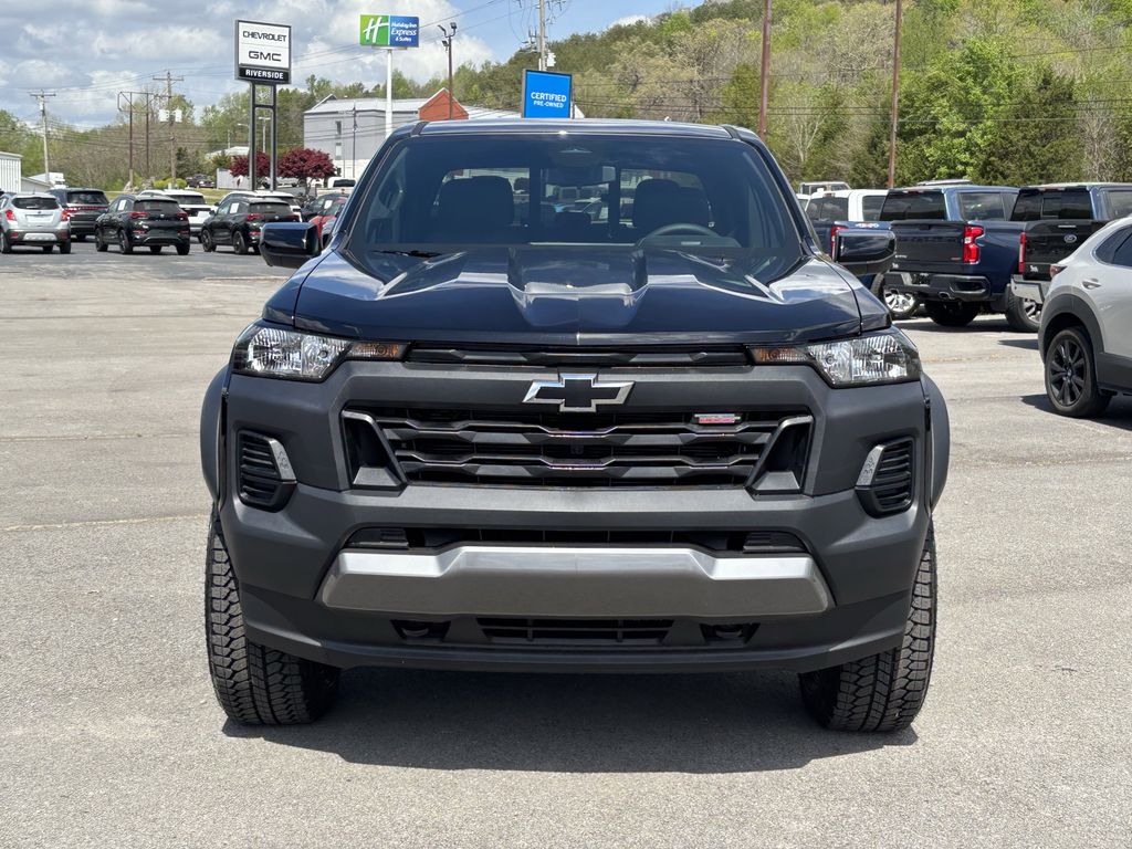 View vehicle photo 5