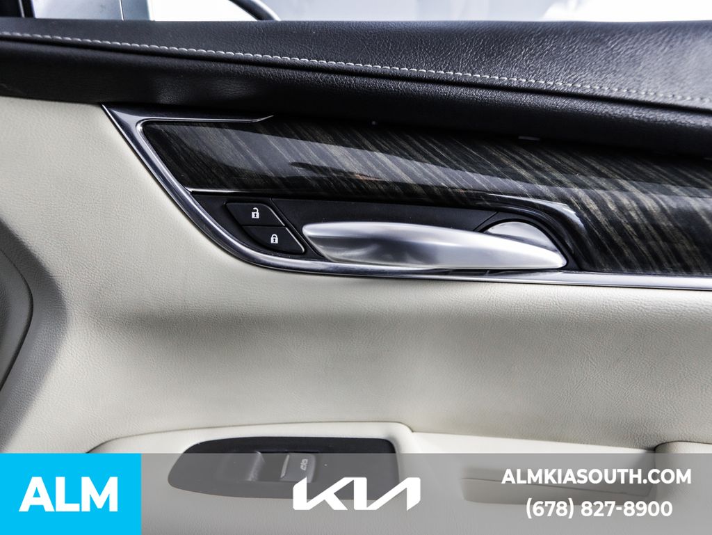 2019 Cadillac XT5 Base photo 39