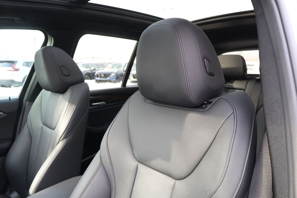 Thumbnail: 2021 BMW X3 - 32