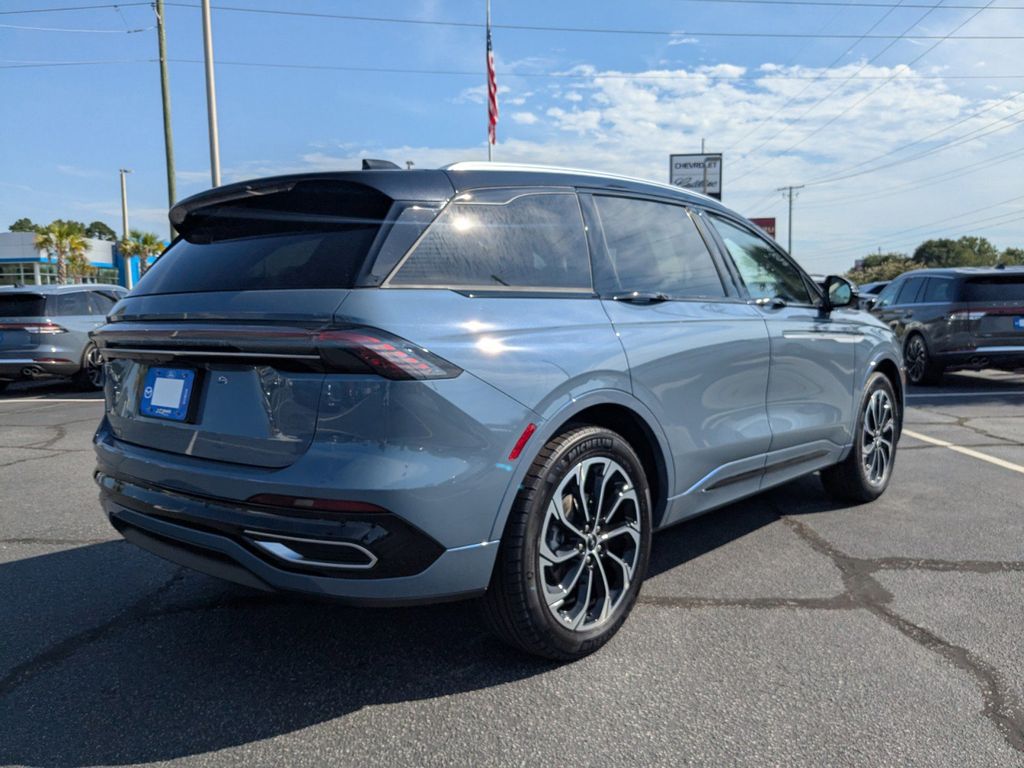 2025 Lincoln Nautilus Hybrid Reserve