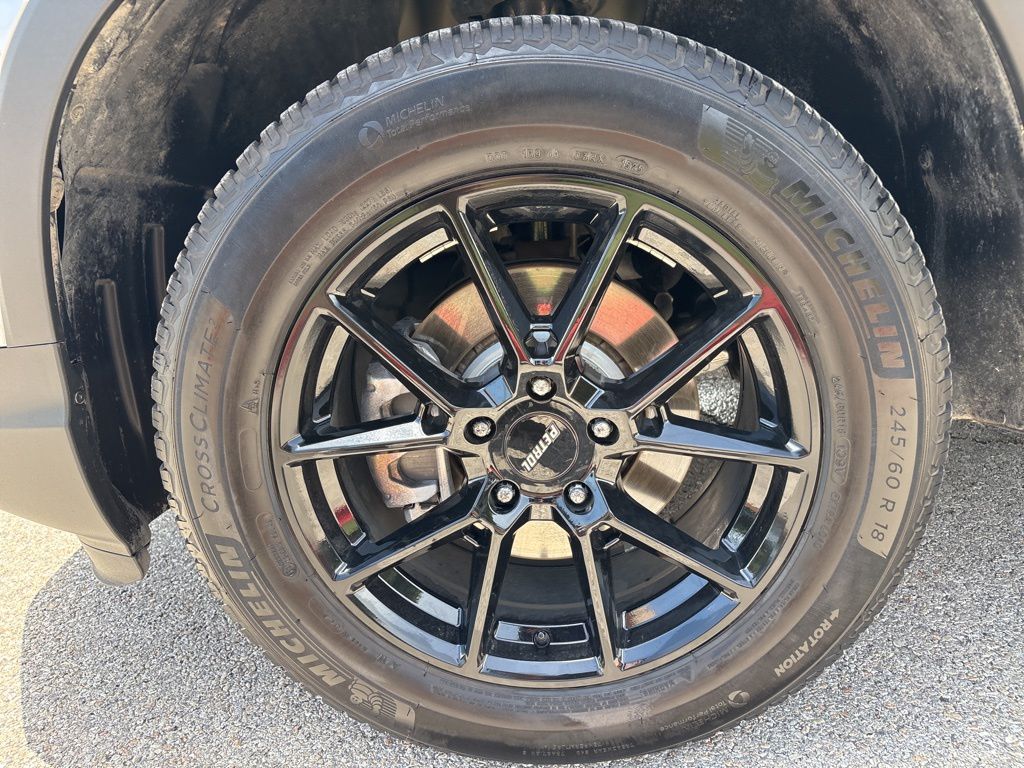 Thumbnail: 2023 Honda Passport - 9