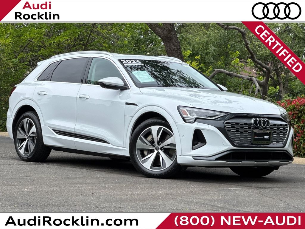 2024 Audi Q8 e-tron quattro Prestige AWD