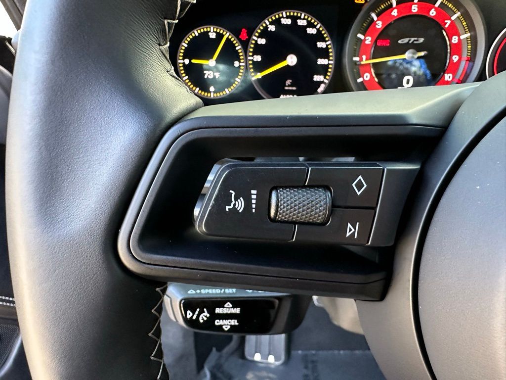 Thumbnail: 2024 Porsche 911 - 19