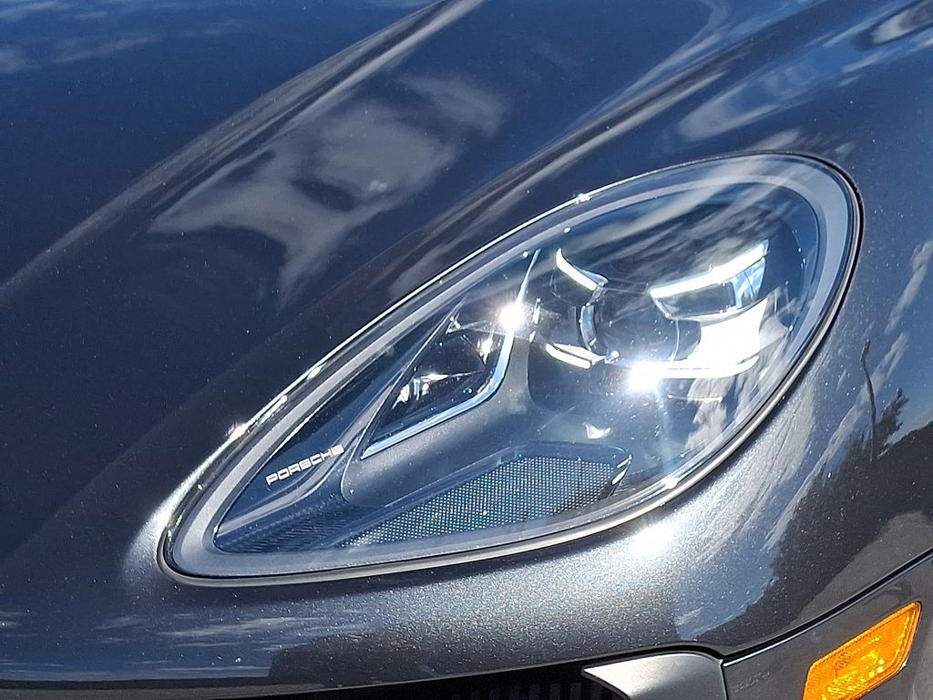Thumbnail: 2019 Porsche Macan - 11