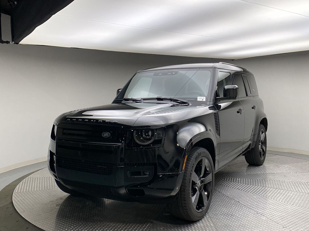 2023 Land Rover Defender 110 -
                Paramus, NJ