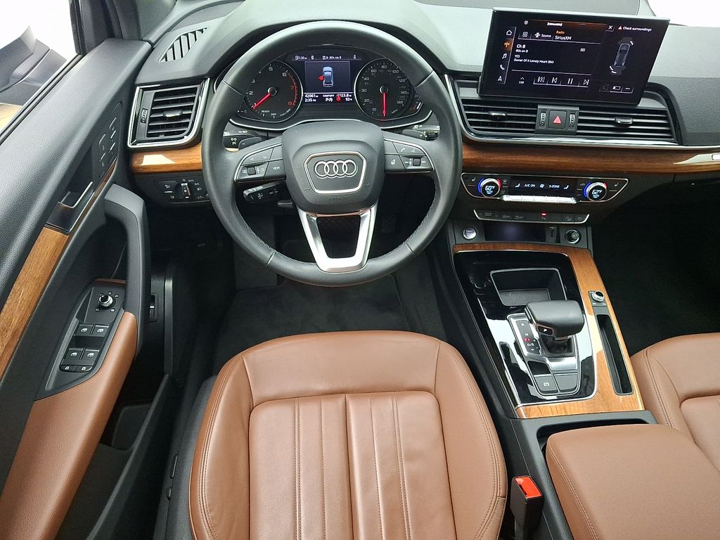 Thumbnail: 2024 Audi Q5 - 11
