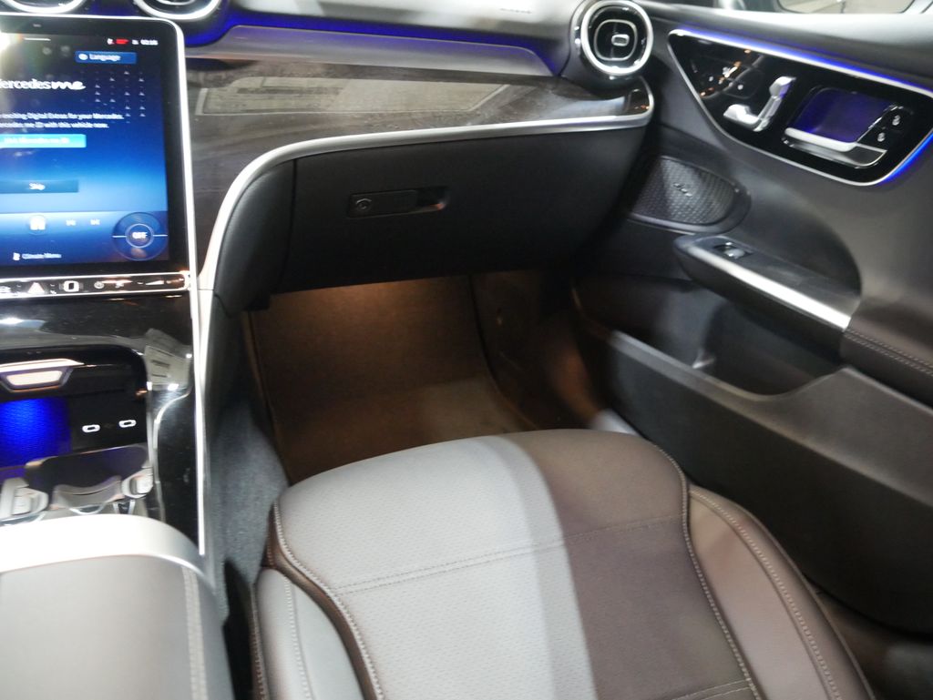 Thumbnail: 2026 Mercedes-Benz C-Class - 25