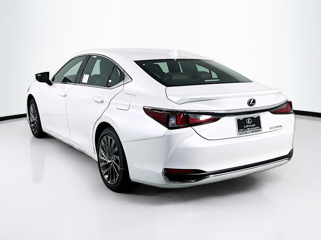 2025 Lexus ES Hybrid 300h Luxury 7