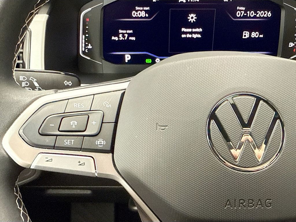 Thumbnail: 2023 Volkswagen Atlas - 11