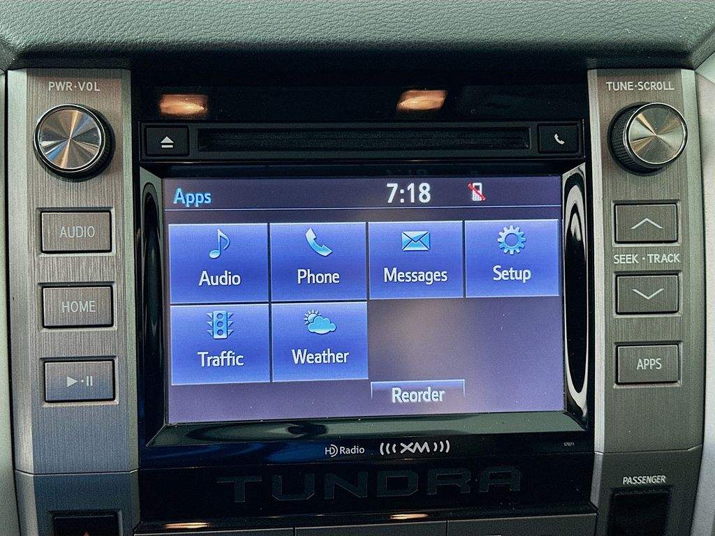 Thumbnail: 2015 Toyota Tundra - 14