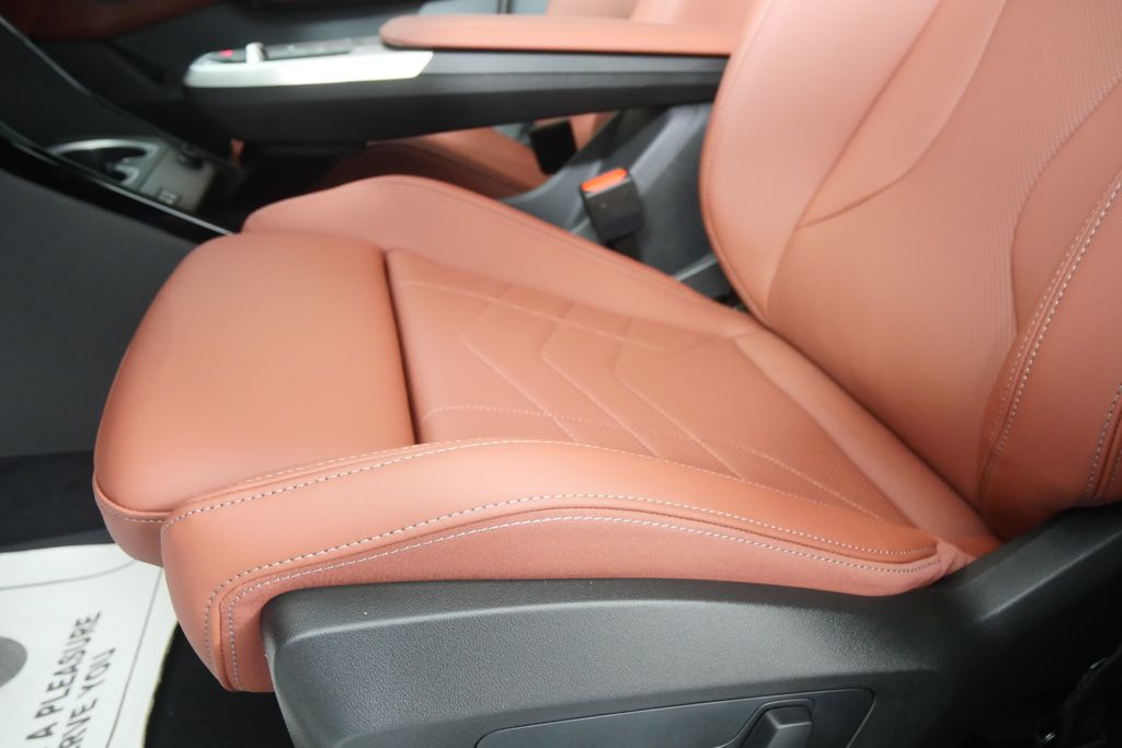 Thumbnail: 2026 BMW X1 - 9