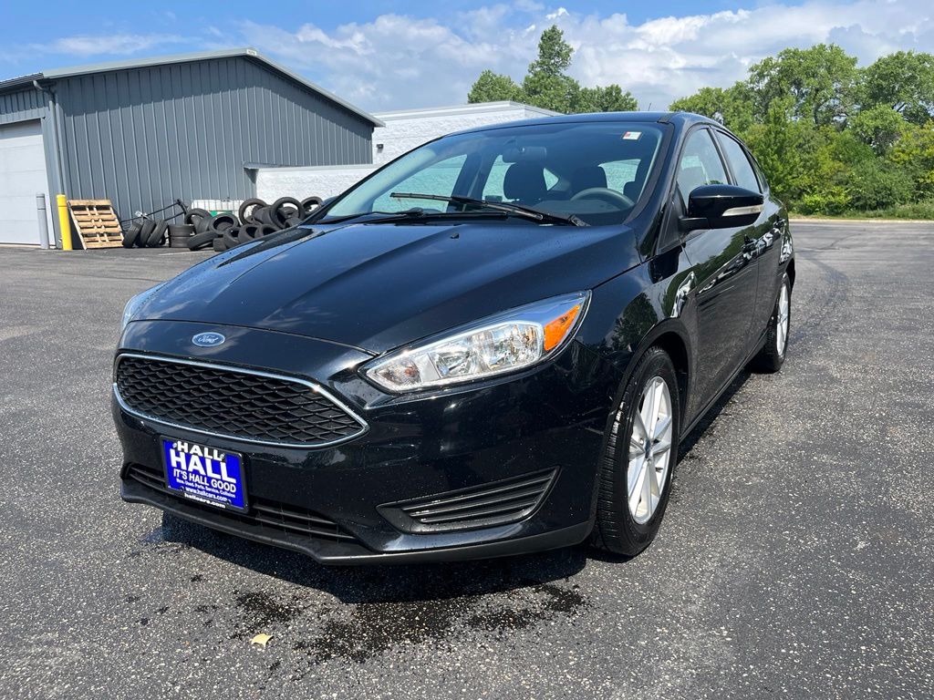 2017 Ford Focus SE Hatchback