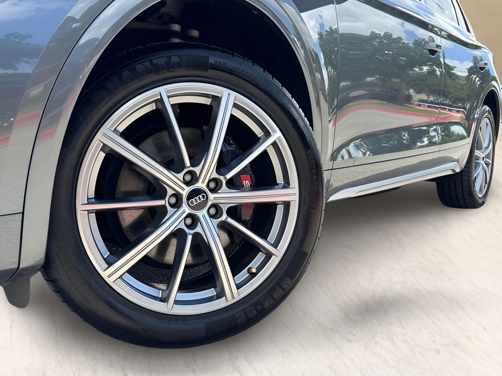 Used 2021 Gray Audi Premium Plus image 2