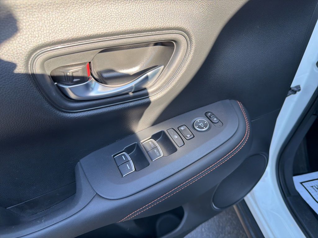 Thumbnail: 2023 Honda HR-V - 26