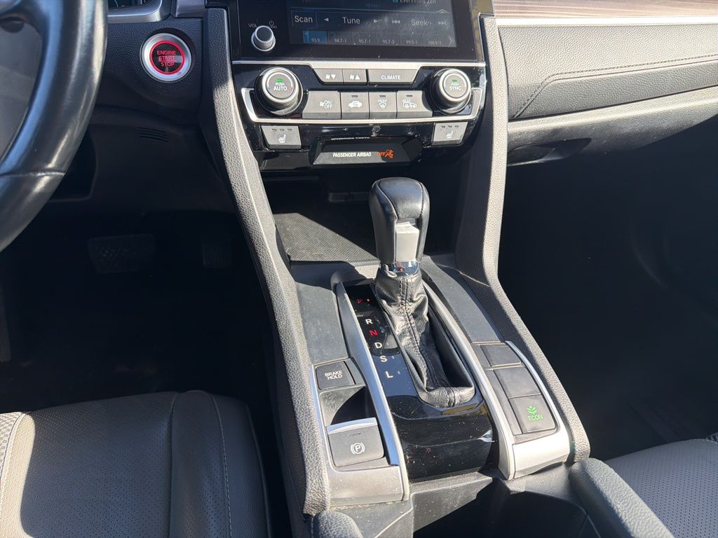 Thumbnail: 2019 Honda Civic - 16