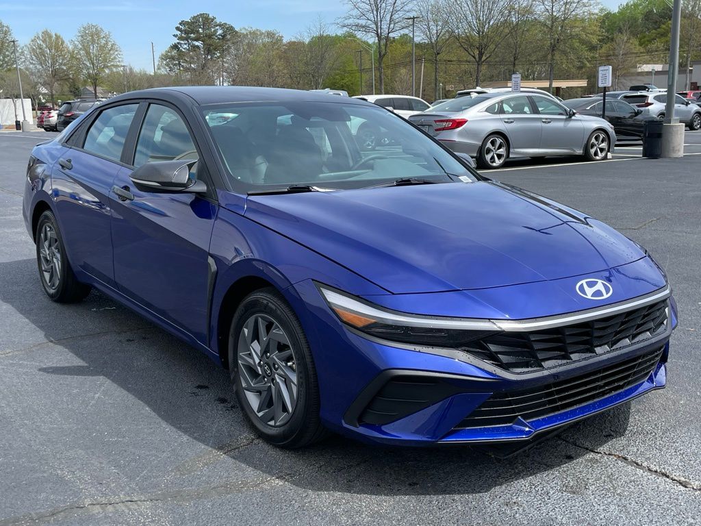 2024 Hyundai Elantra SEL 7