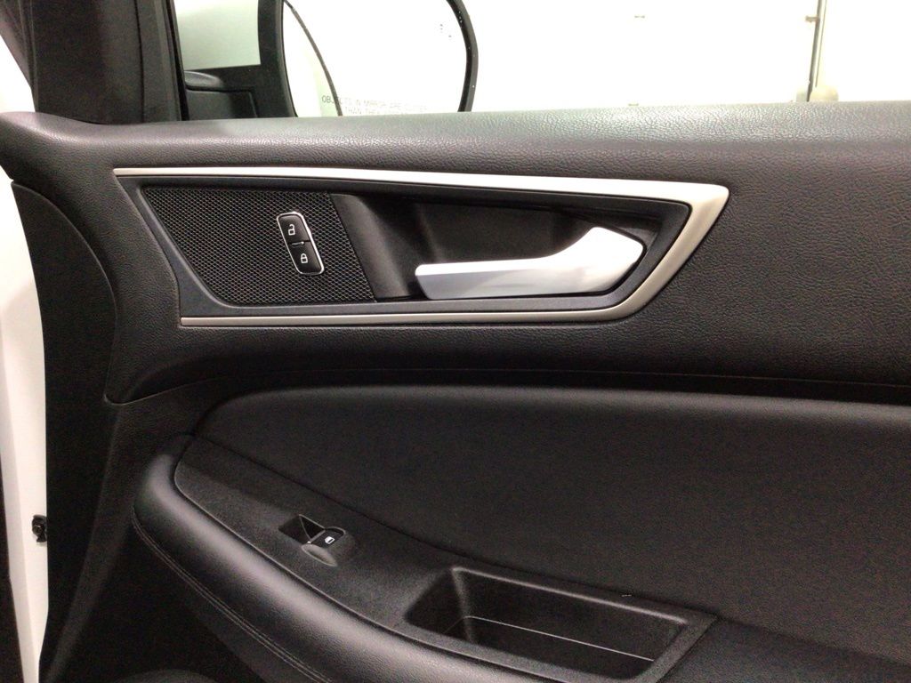 Used 2024 Ford Edge SUV